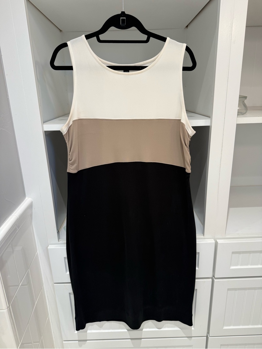 Banana Republic Sleeveless Colorblock Midi Dress in Cream, Taupe & Black